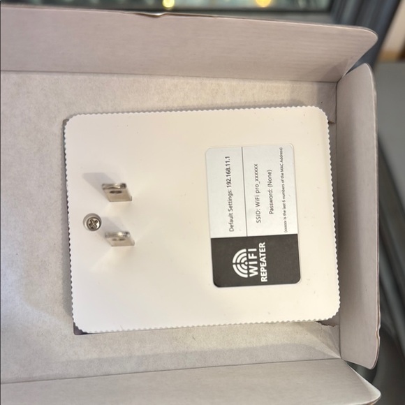 WiFi Repeater White Wi-Fi Extender nonser - Picture 4 of 4